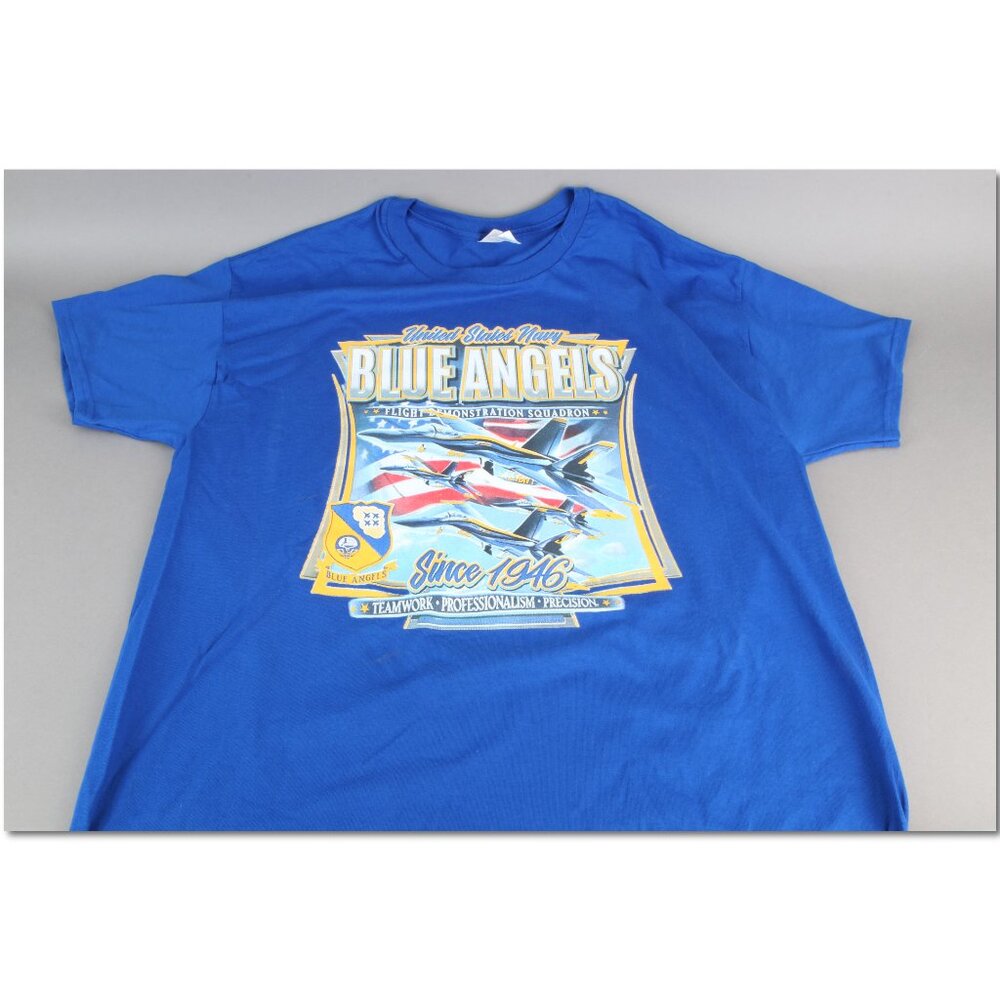 Milwaukee Air and Water Show 2025 T Shirt US Navy Blue Angels BRAND NEW!!!